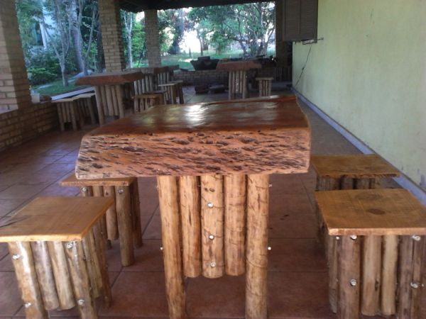 Mesinha de buteco